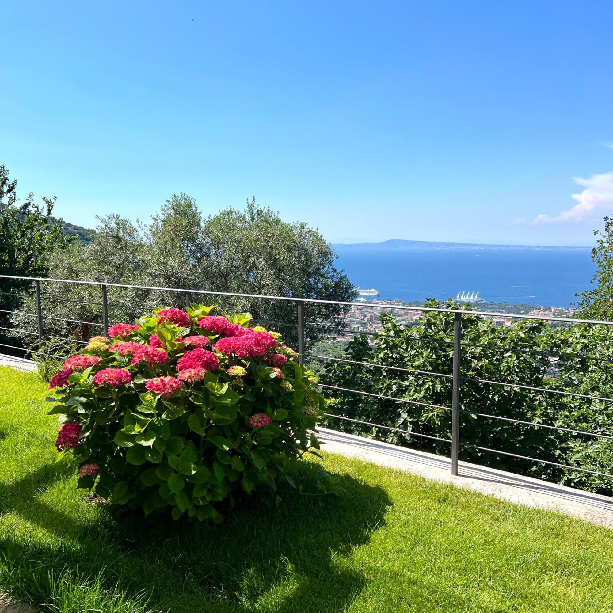 サンタニェッロFountain House Sorrentoアパートメント エクステリア 写真